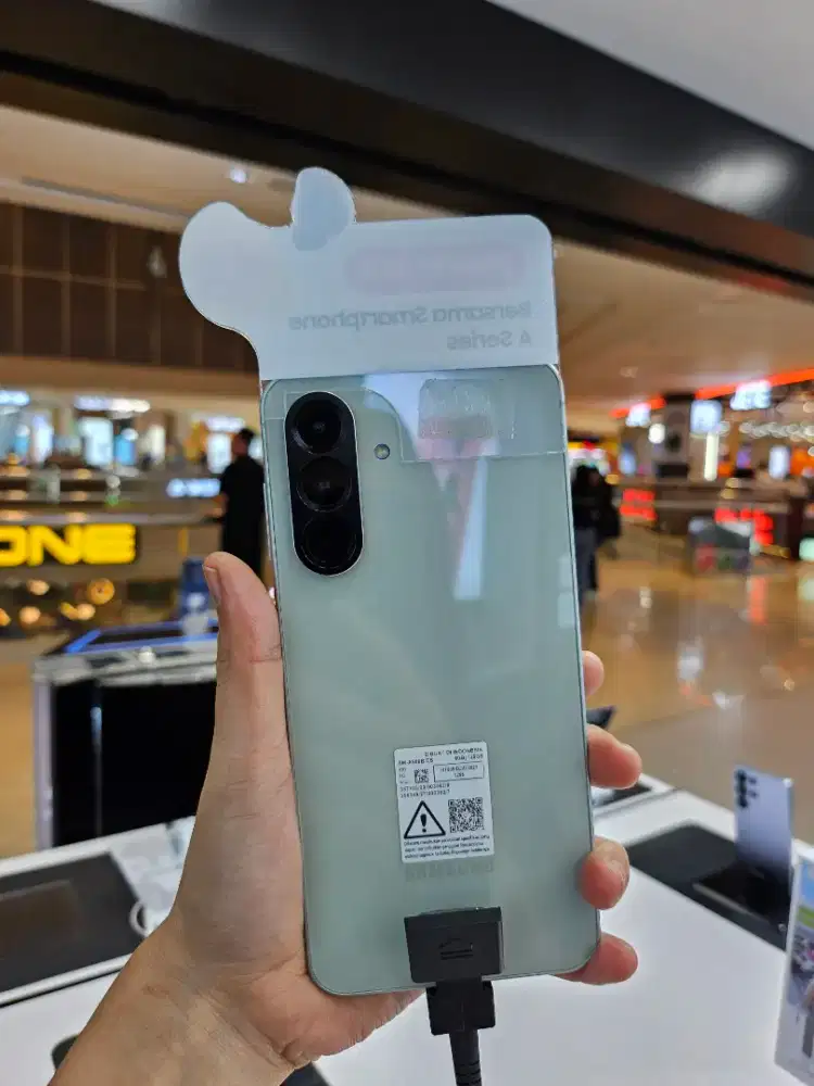 SAMSUNG GALAXY A56 8/256 FREE BUDS CORE