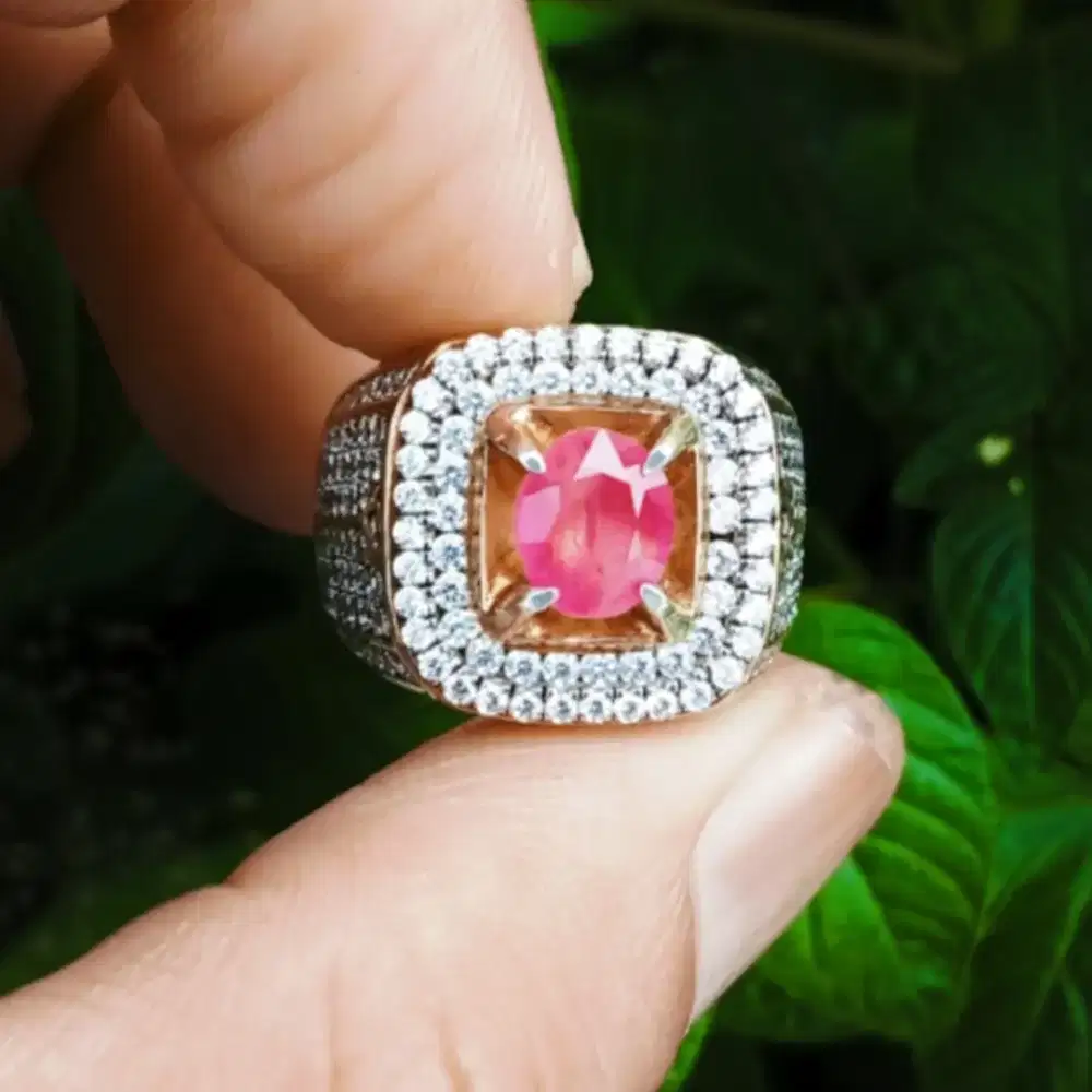 Ruby Burma 1.26 ct Ha warna Belang Ikan koi Sertifikat GLI