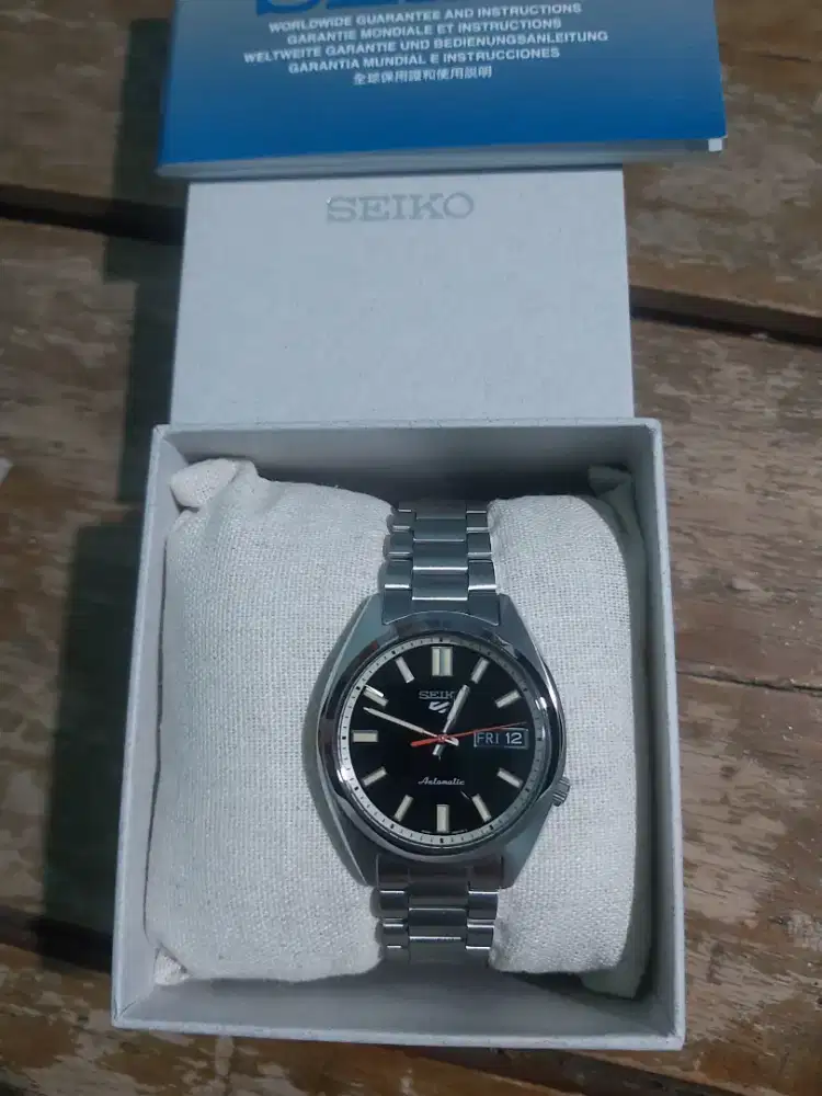 Jam seiko pria 98% mulus,nego