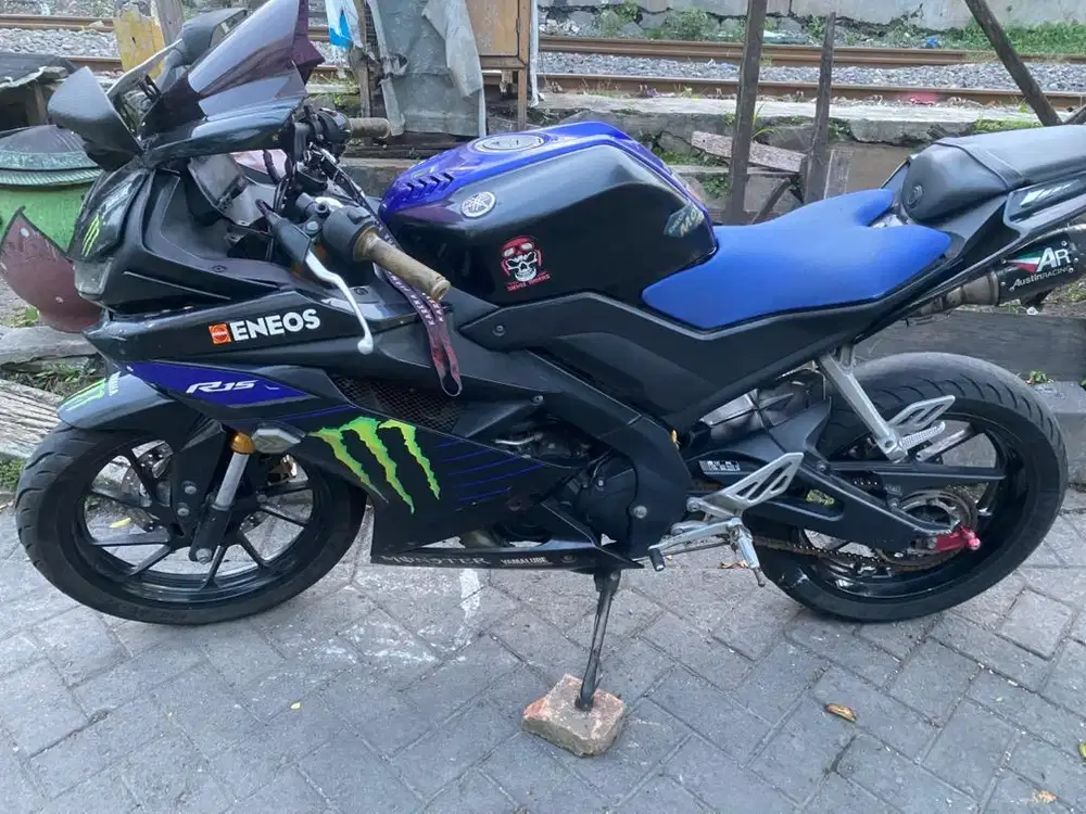 Yamaha R15 Monster Energy 2019 MOTOGP 155 C