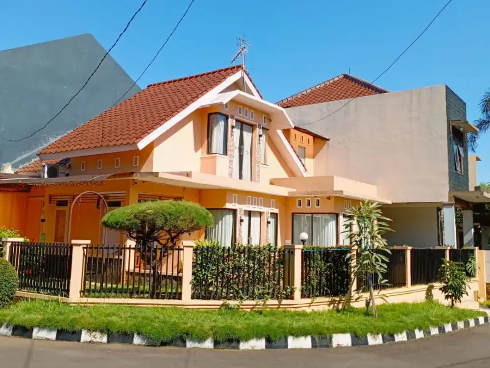Rumah cantik di hook Taman Yasmin Cilendek Bogor