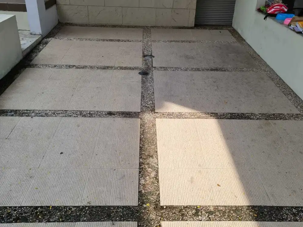 Disewakan rumah murah 2lantai di Cluster Adara Harapan Indah Bekasi