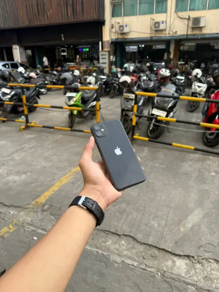 iPhone 11 128Gb, ex iBox