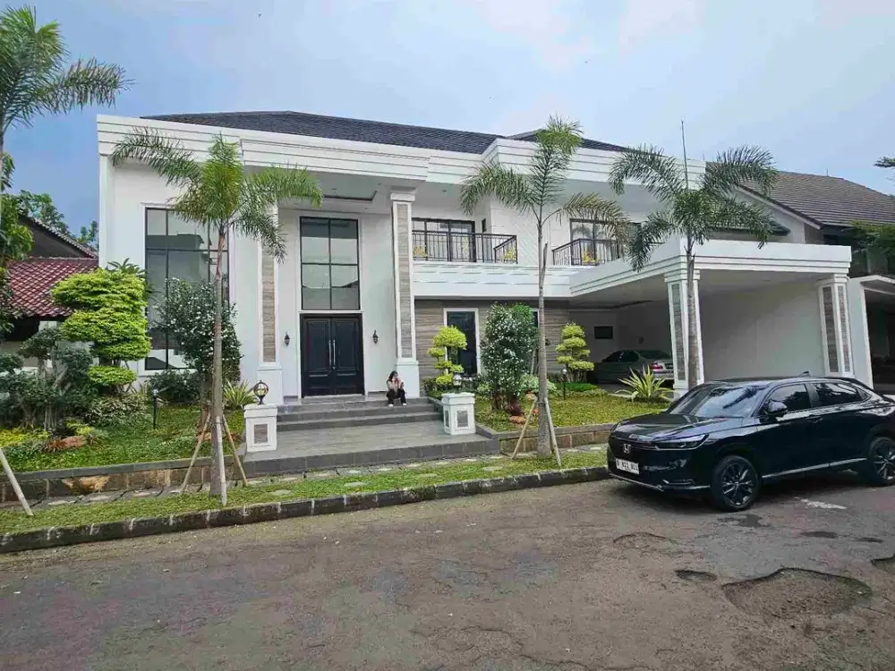 Jual rumah baru siap huni ada pool River park bintaro sektor 8 Tangsel