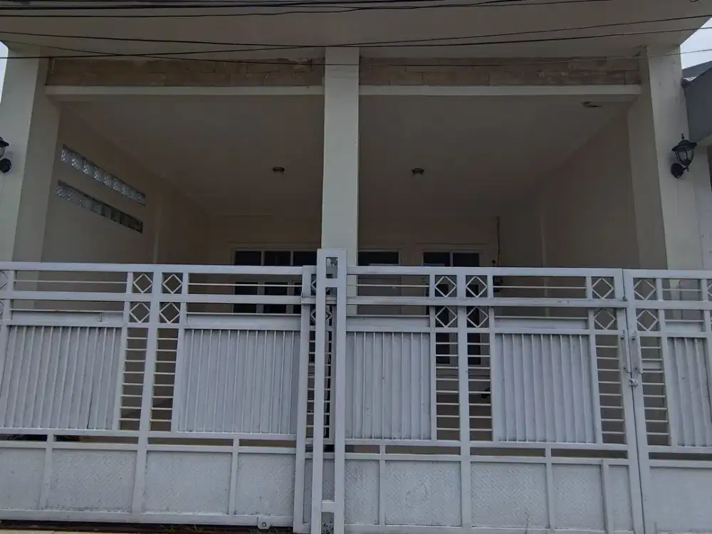 Rumah SHM 2 Lt Strategis 15 Mnt ke Mall Teraskota Dibantu KPR J-32242