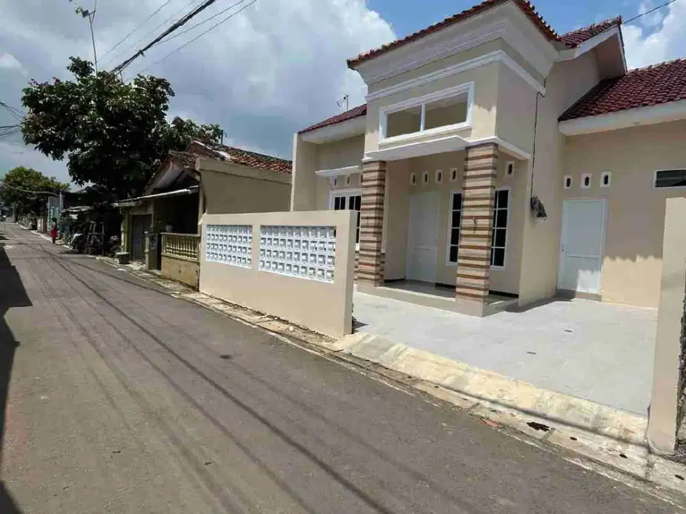 Rumah Baru Siap Huni Dekat Stasiun – Purwokerto Barat