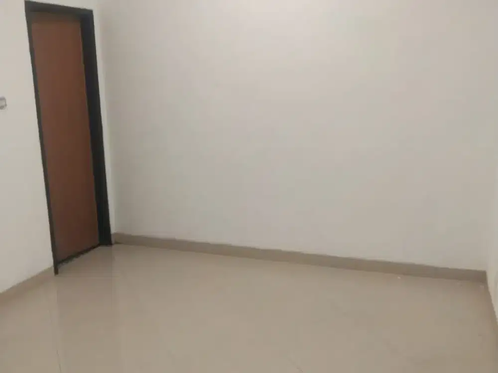 JUAL CEPAT/SEWA RUMAH 2 LANTAI  GADING ELOK