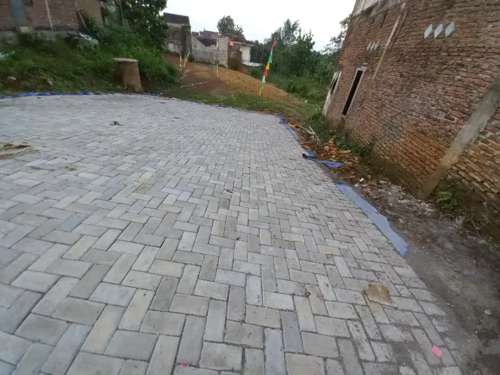 Tanah kavling siap bangun murah di depan SMA 4 banyumanik