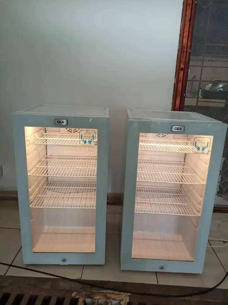 *Showcase mini*
Model:EXPO-90FD 92LITER