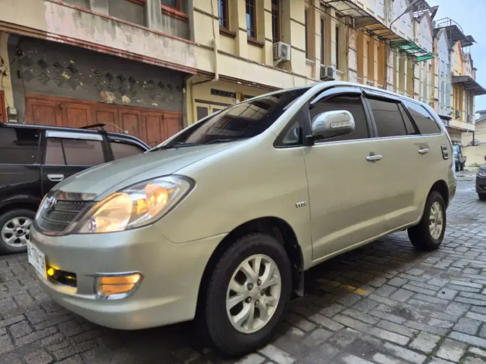 TOYOTA INNOVA E UP G 2.0 M/T 2006