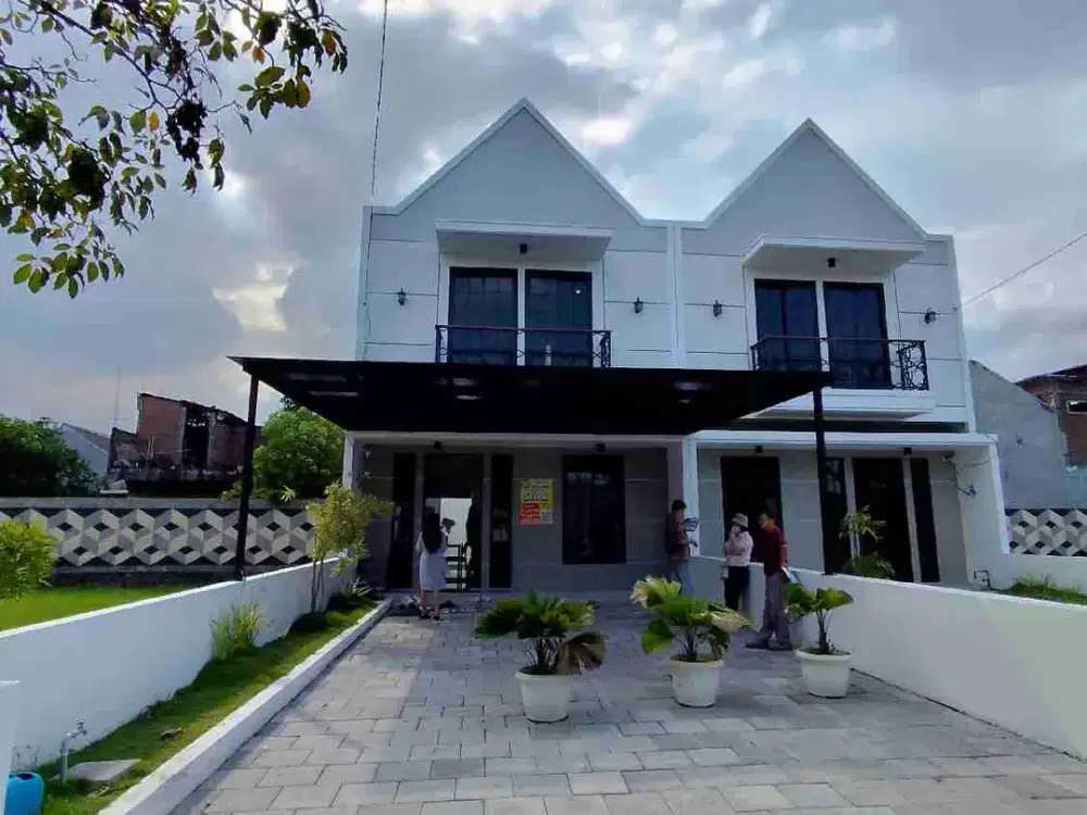 rumah hunian sekaligus tempat usaha type wisteria heavenland park candi sidoarjo