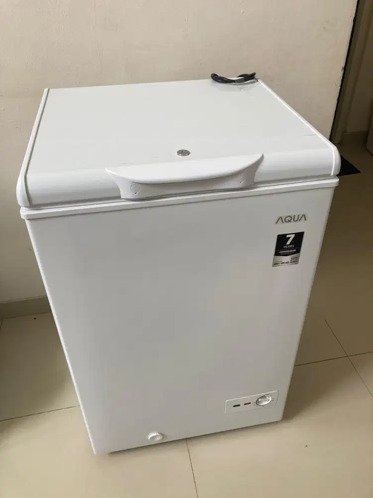 Di jual Freezer AQUA seri AQF-120HC