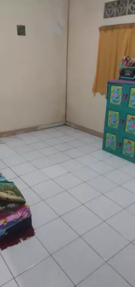 Kost Perintis Bukan Pewaris Santuy