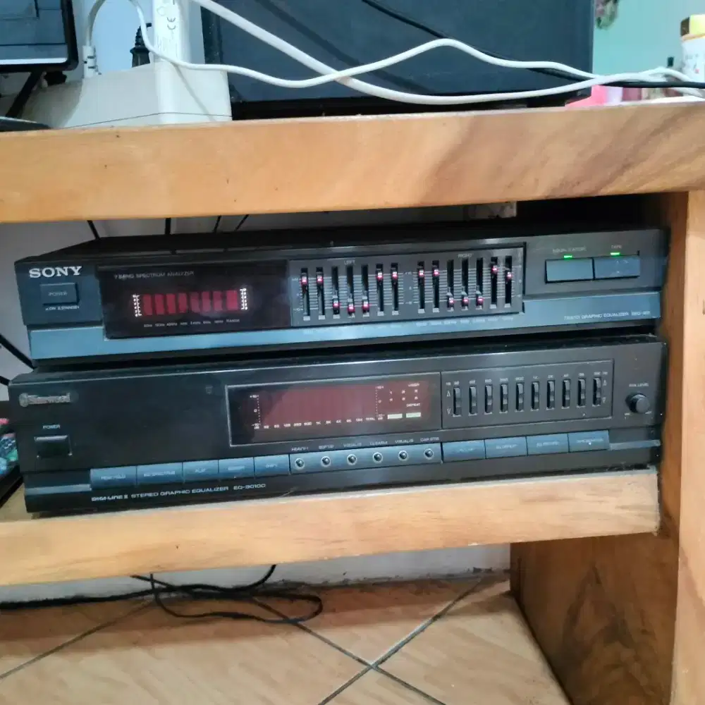 Equalizer Sony dan Sherwood