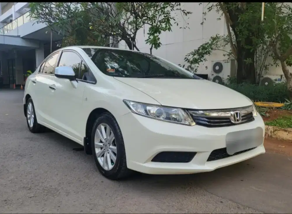 Civic FB 1.8 Th 2013 Istimewa
