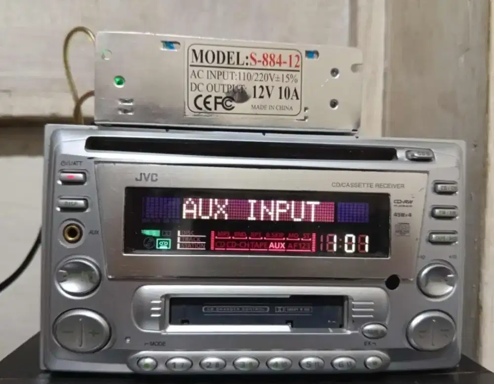 tape mobil jvc kaset vcd mp3 minus kaset