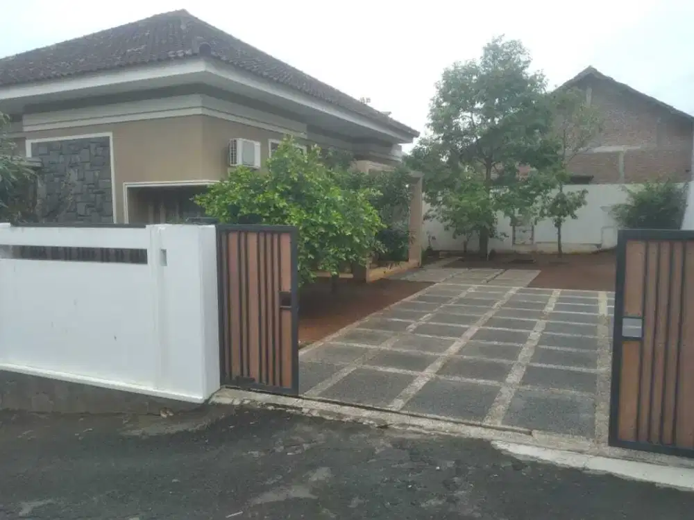 Dijual Murah Rumah Dua Lantai di Kedamaian Bandar Lampung