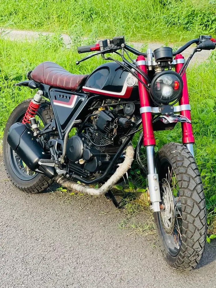 Yamaha scorpio custom scrambler 2011 scorpio caferacer japstyle bobber