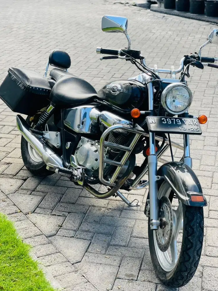 Honda phantom 2002 full original hitam plat N