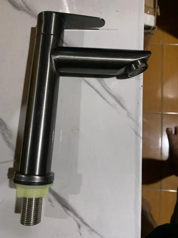 Kran sink stainles sus 304