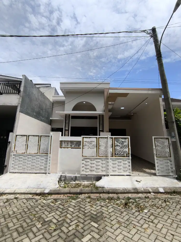 RUMAH SIAP HUNI CITRA INDAH CITY DENGAN DESIGN CANTIK DAN MINIMALIS