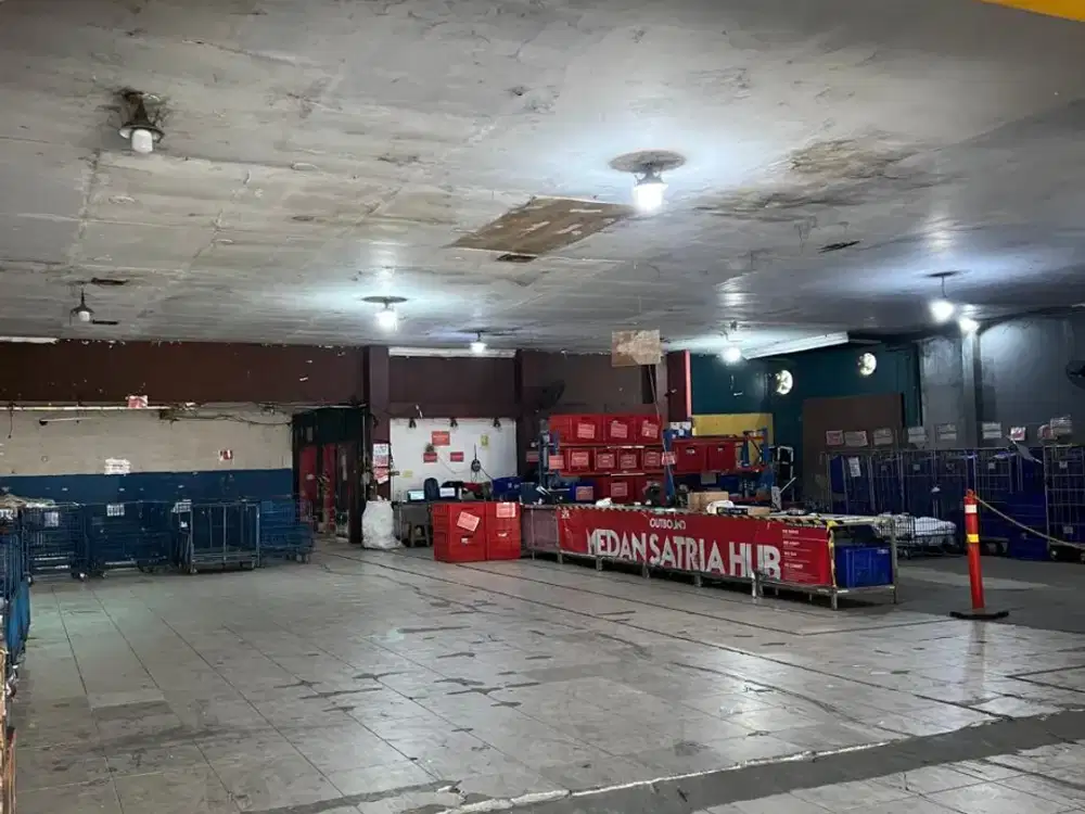 Disewakan Gudang Ex Ekspedisi Di Pinggur jalan utama harapan Bekasi