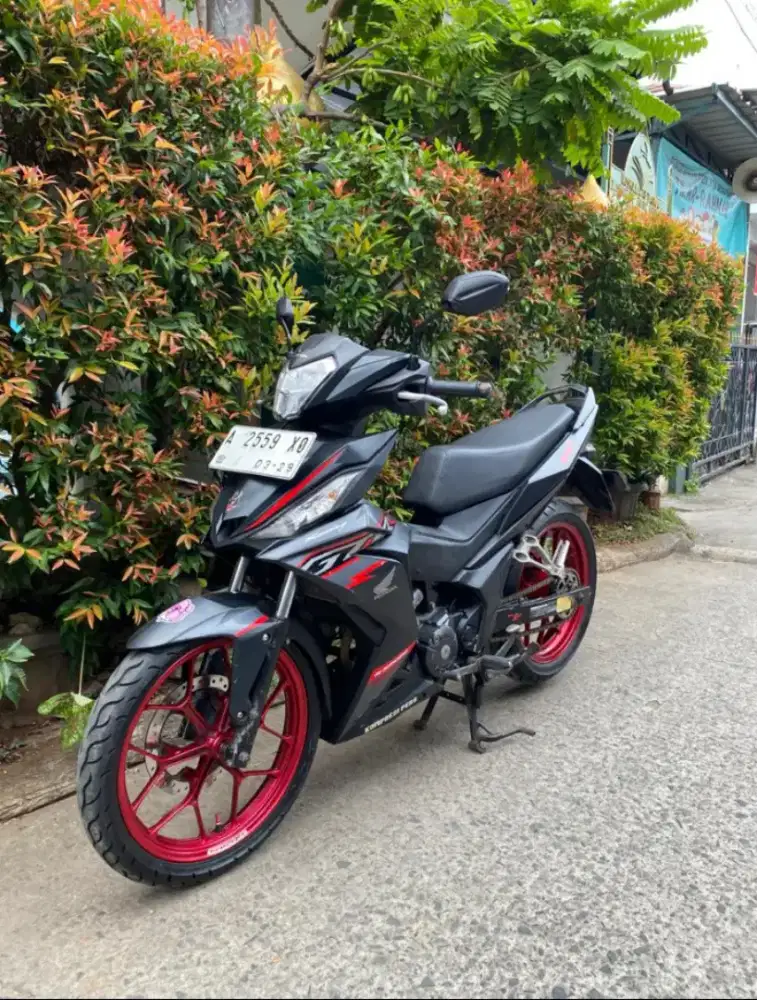 Jual  Supra GTR 150 THN 2018