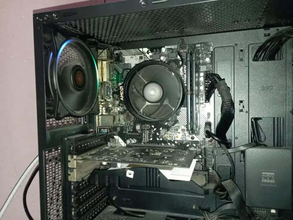 Komputer bekas pake game +streaming