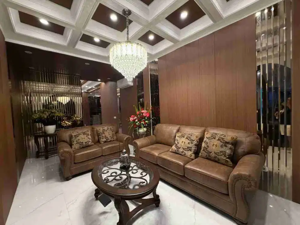 Dijual Rumah Mewah American Classic di Foresta Giardina BSD City