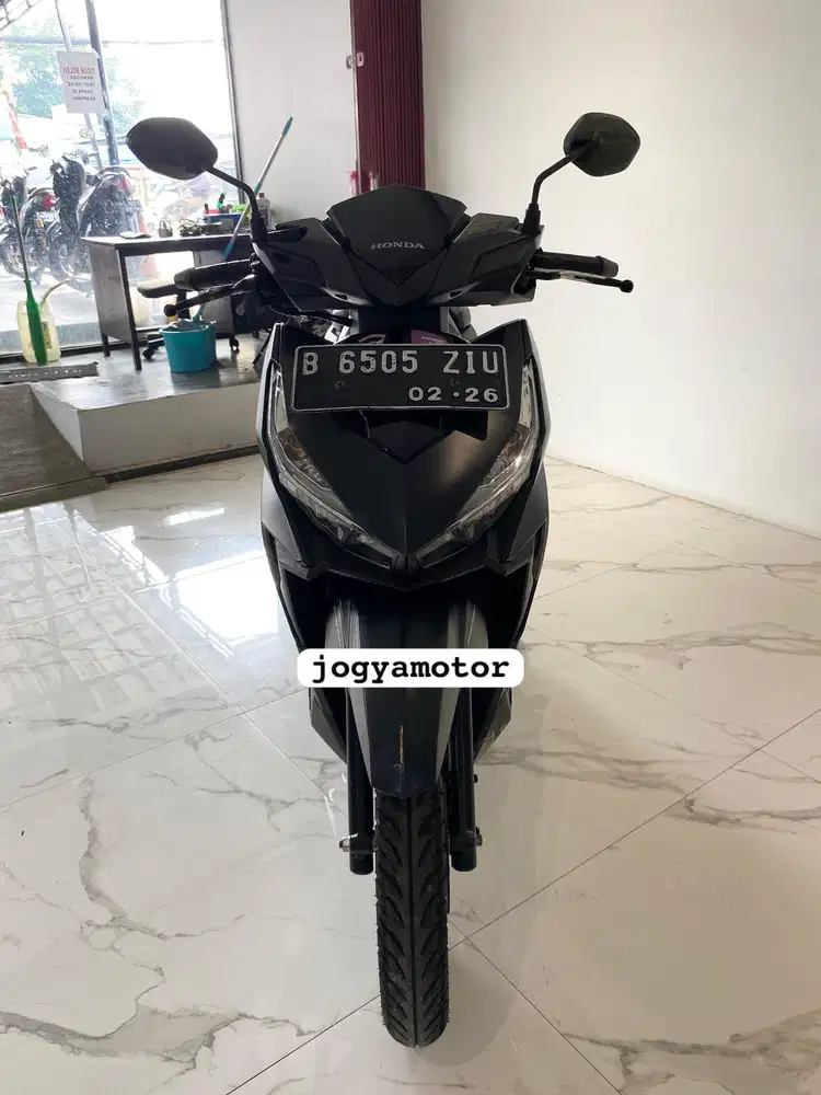 (A) Honda Vario 150 tahun'2016