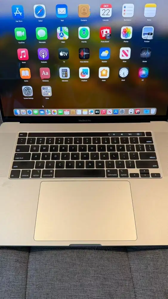 MacBook Pro 16 (2019) - i9 / 16GB RAM / 1TB SSD