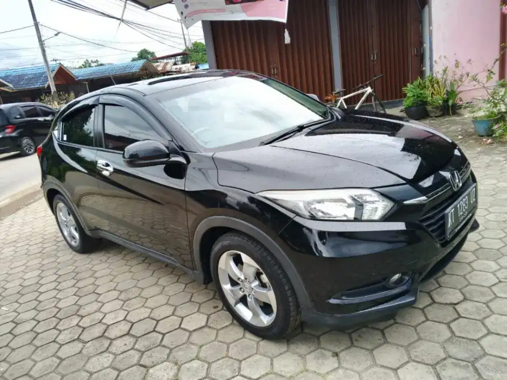 Honda HR-V E 1.5 CVT 2017 – Istimewa Siap Pakai