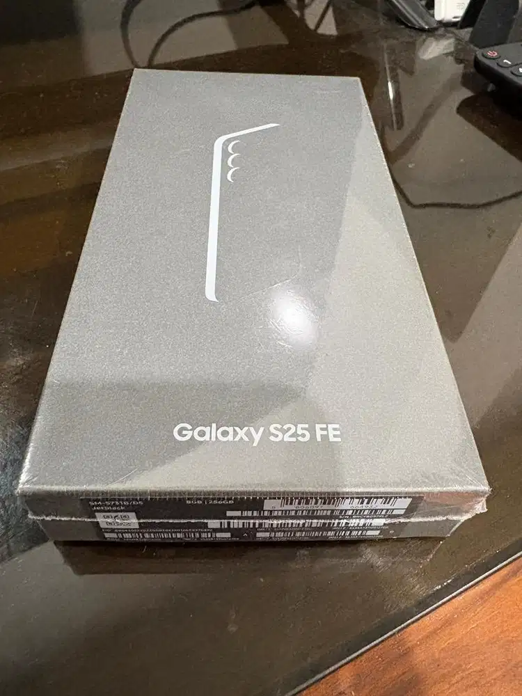 Samsung S25 FE 8/256 Jet Black