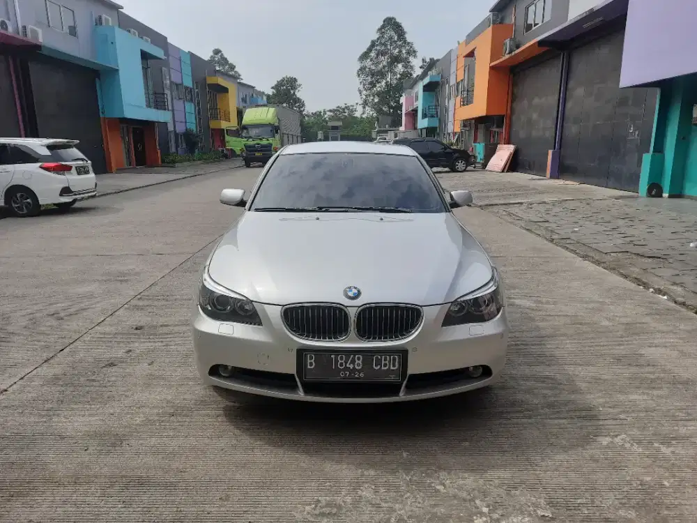 BMW E60 523i, 2006, km 74k, istimewa