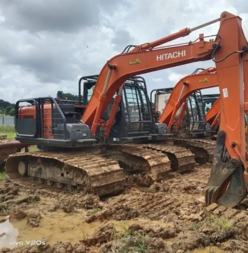 Exca Hitachi 110 2023
di Samarinda