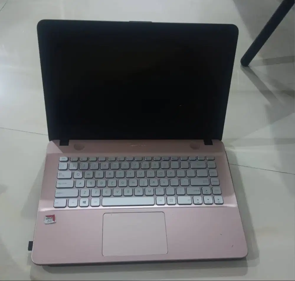 Laptop ASUS X441BA – RAM 8GB & HDD 256GB – Mulus, Normal Semua!