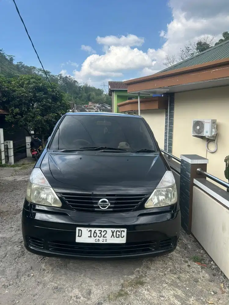 Jual mobil serena CT