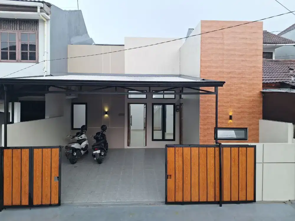 S686.Rumah 1 lantai Dgn Tanah Luas Dlm Perum Bukit Nusa Indah Ciputat Tangsel