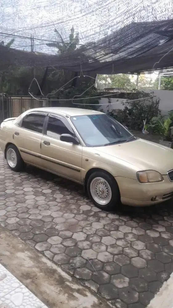 baleno tahun 2000