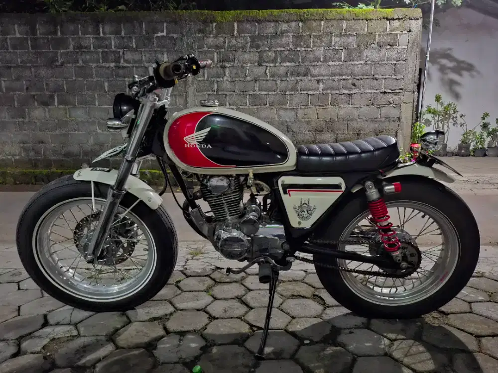 Cb 100 asli custom