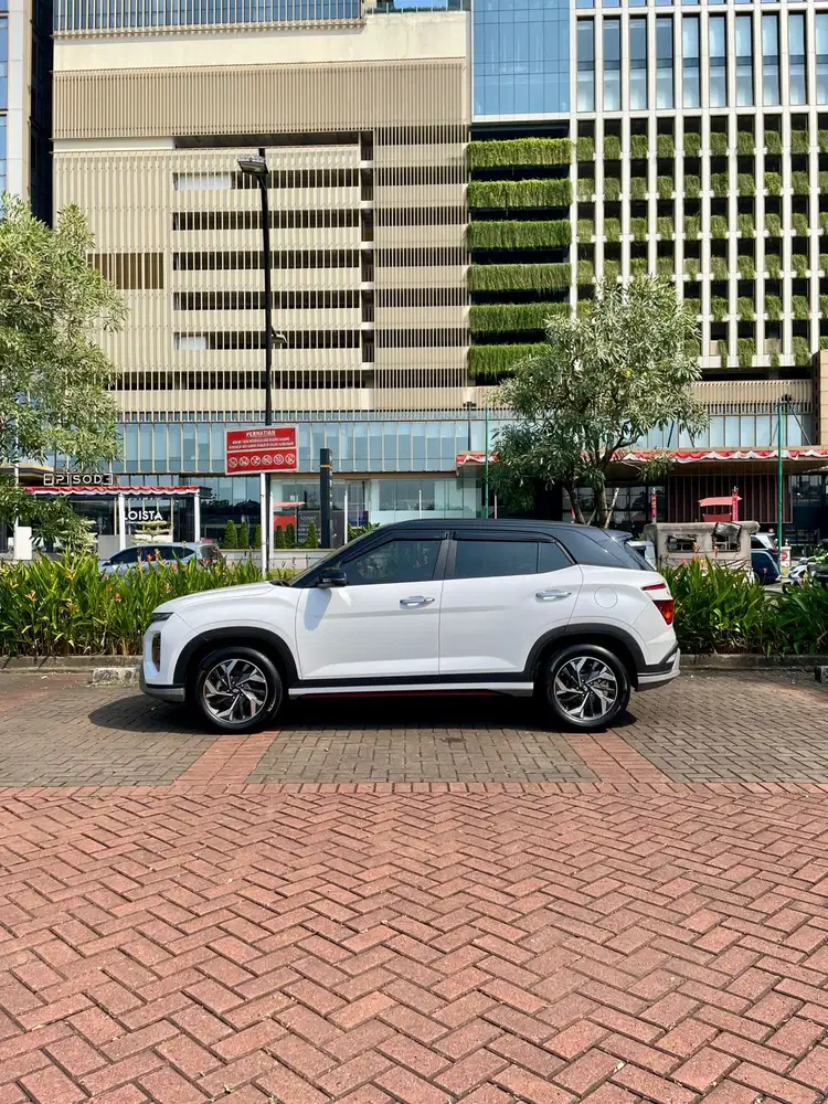 Hyundai Creta prime 2024 odo 14rb perak!