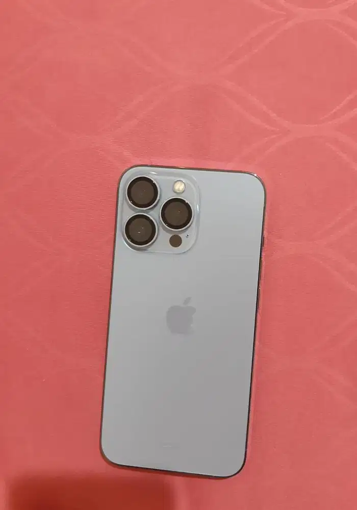 iPhone 13 Pro, 256GB, Sierra Blue