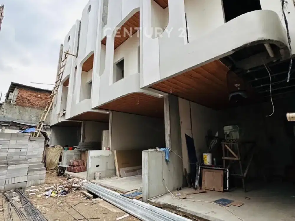 Rumah Premium Lokasi Fantastis Utan Kayu Dekat Pramuka Jakarta