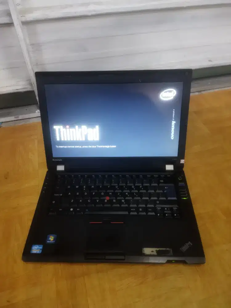 Lenovo Thinkpad Core i3