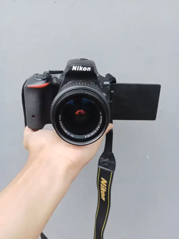 Nikon D5500 fullset No vignet WiFi + touchscreen