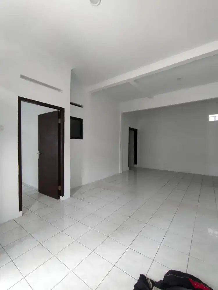 Rumah Taman Kopo Indah I Bandung Siap Huni