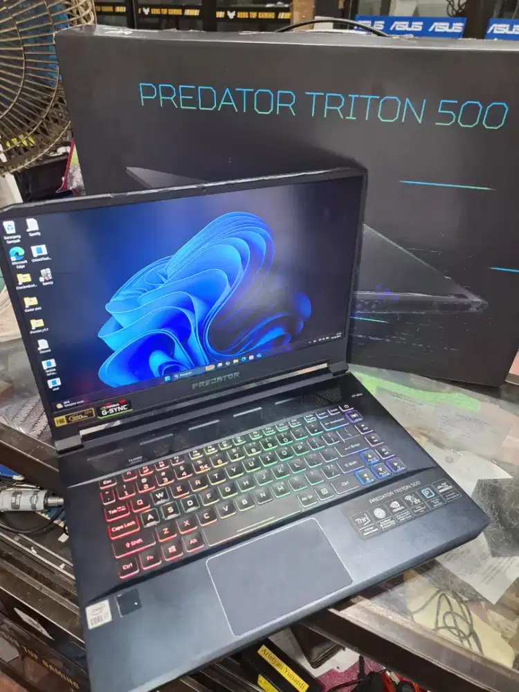 Acer Predator Triton 500 Core i7 Ram 32GB ssd 1TB RTX2080 8Gb Max Q
