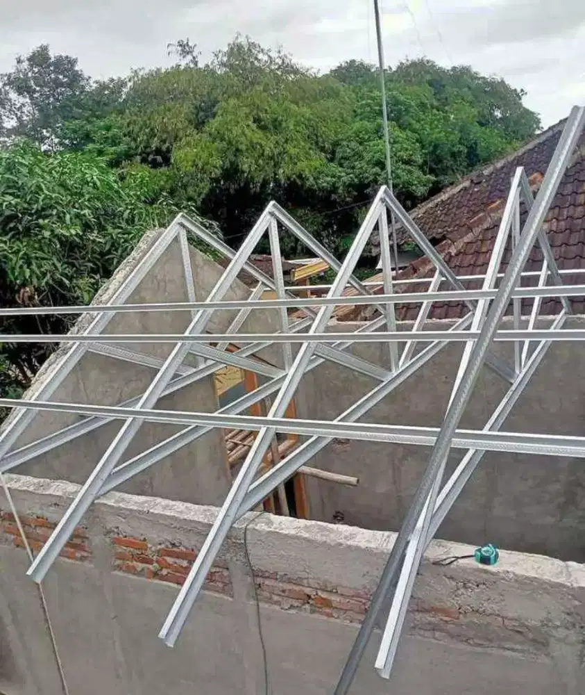 Rangka atap galvalum kanal C 75