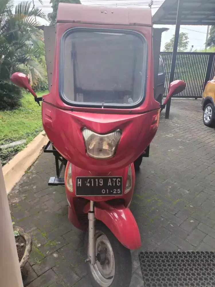 Dijual Motor Roda tiga Tossa Box