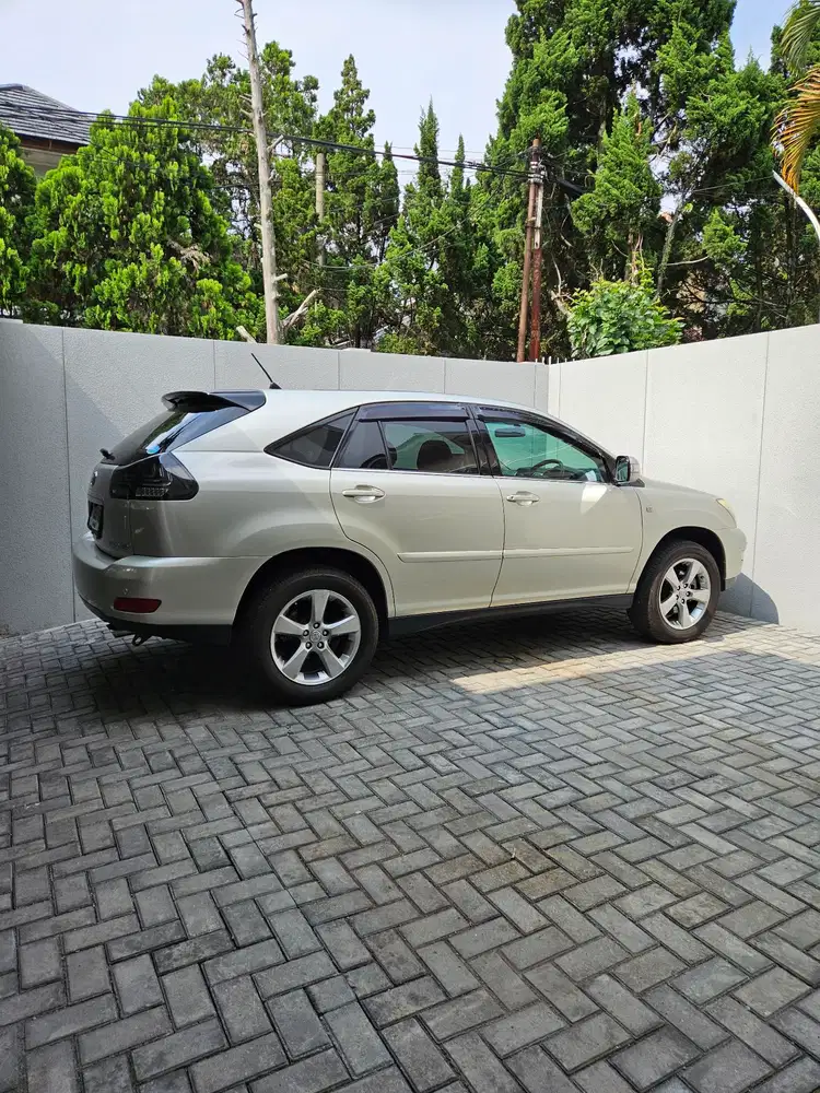 Toyota Harrier 2005 Bensin